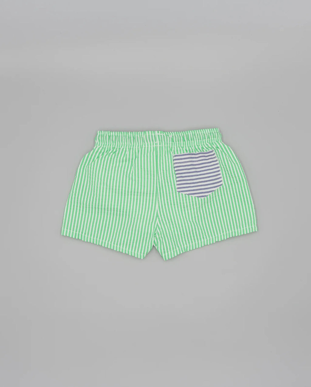 Pantaloneta de rayas verdes con bolsillo