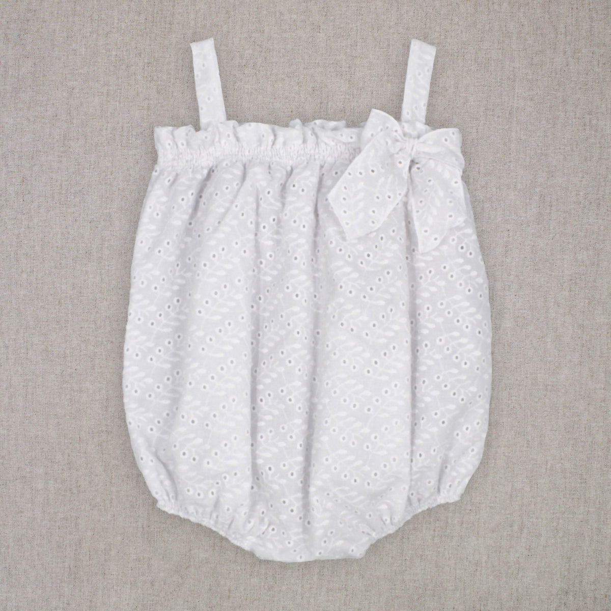Ranita niña blanca