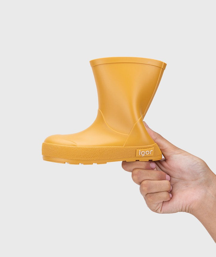 Yogi amarillo